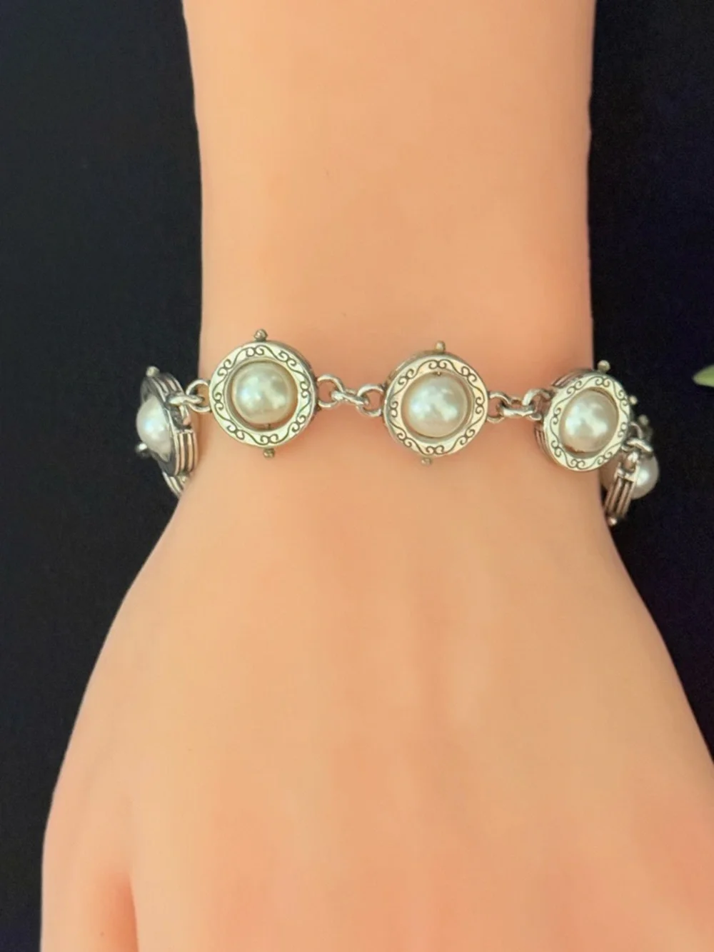 Brighton‎ Silver-Tone Pearl Station Bracelet